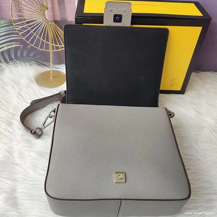 Cheap HOT Leather Messenger Medium Grey Baguette Cuoio In Fendi Romano 0327